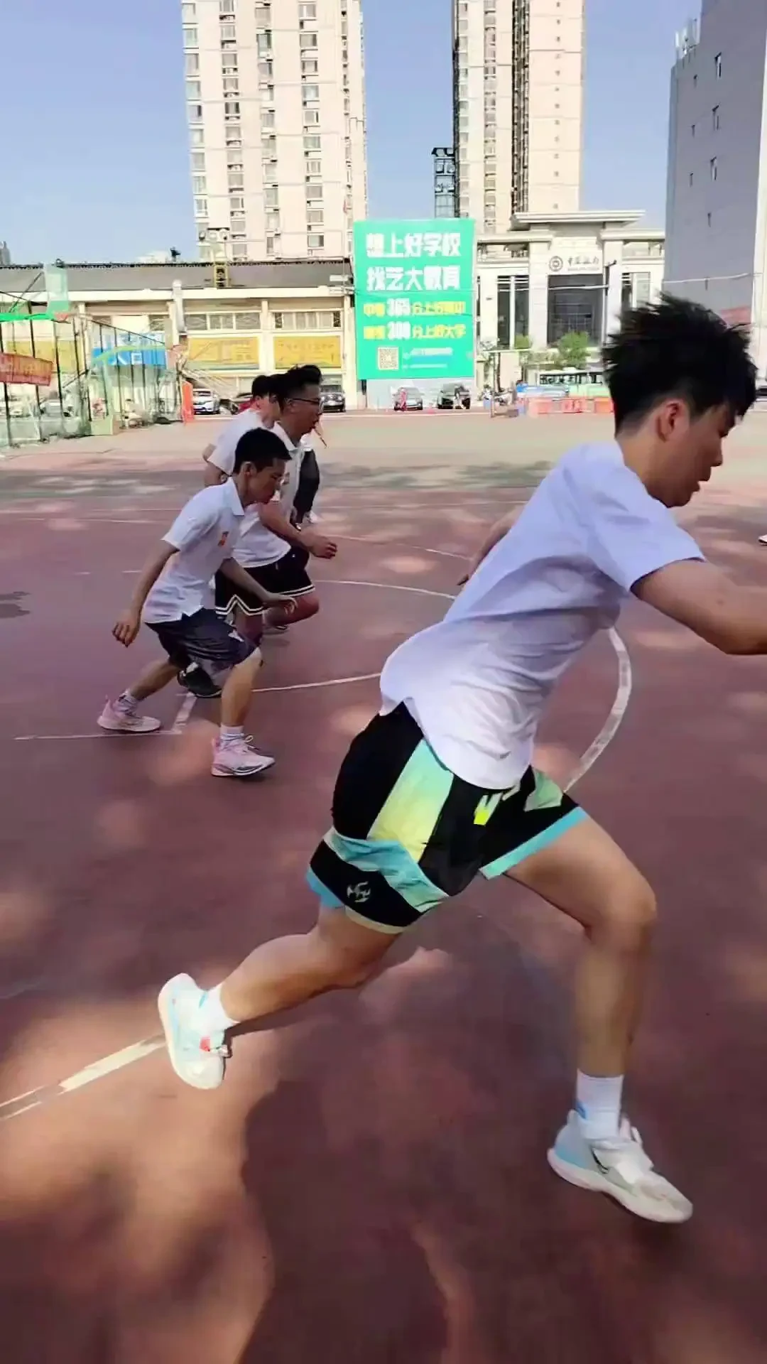 青少年篮球爱好者综合训练方案_0